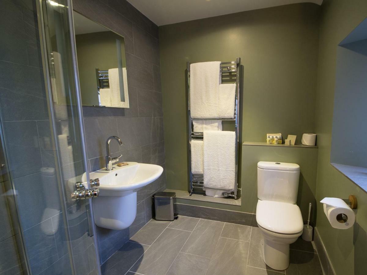 Checkers Pantry With Rooms Montgomery Extérieur photo
